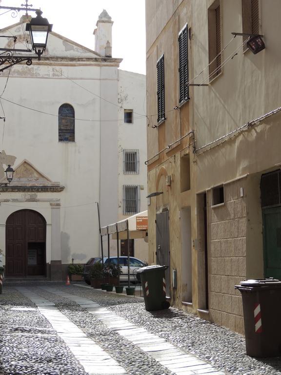 Mary Centro Storico Apartment Alghero Exterior photo