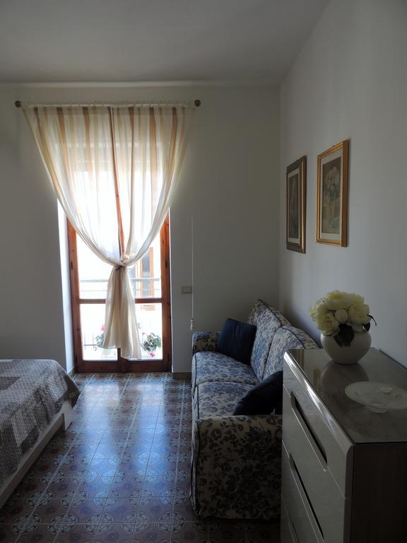 Mary Centro Storico Apartment Alghero Room photo